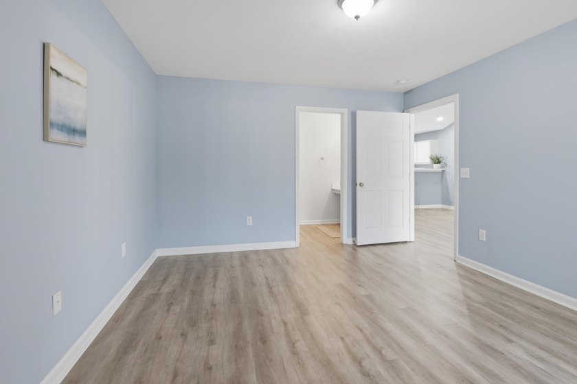 Coastal Condo Near Golf &amp; Beach | Investor Friendly Looking for - photo 14