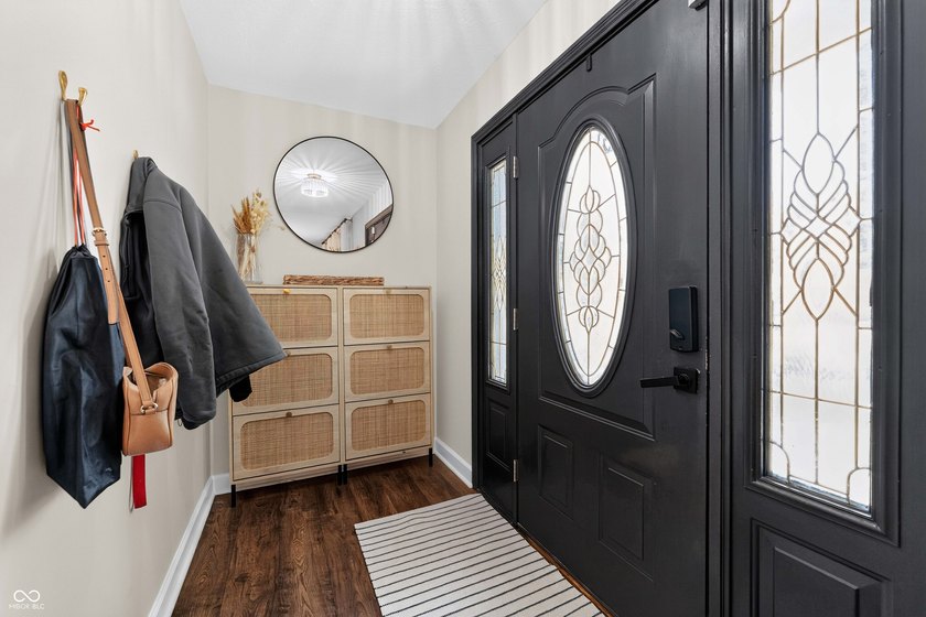 You won't want to miss this completely updated 4 bedroom 2.5 - photo 6
