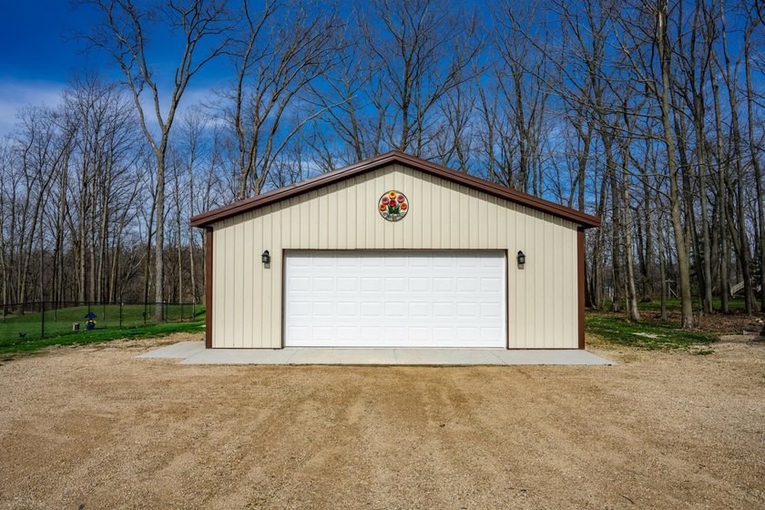 Come see this pristine, well maintained, like new home, in a - photo 24