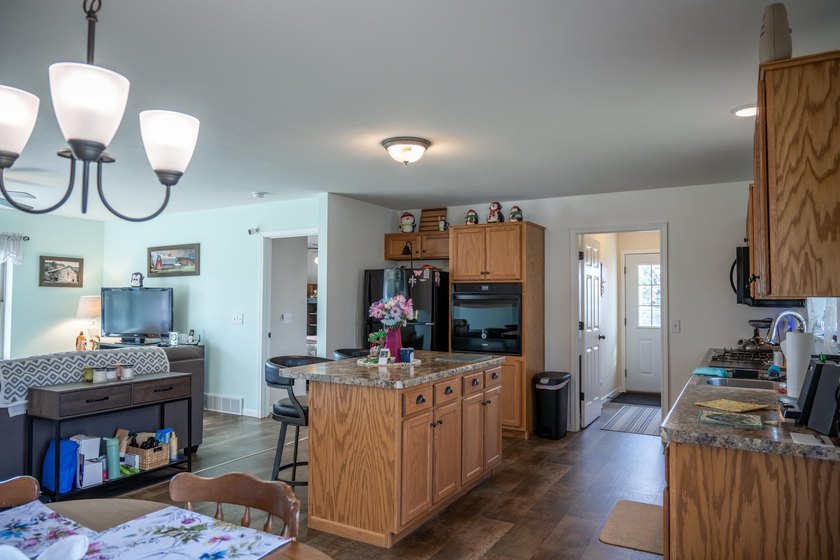 Come see this pristine, well maintained, like new home, in a - photo 28