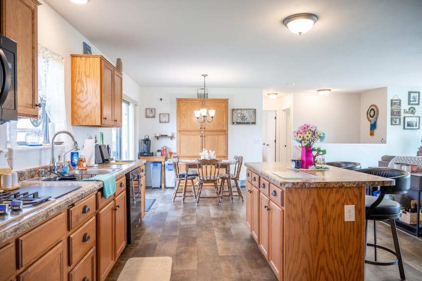 Come see this pristine, well maintained, like new home, in a - photo 29