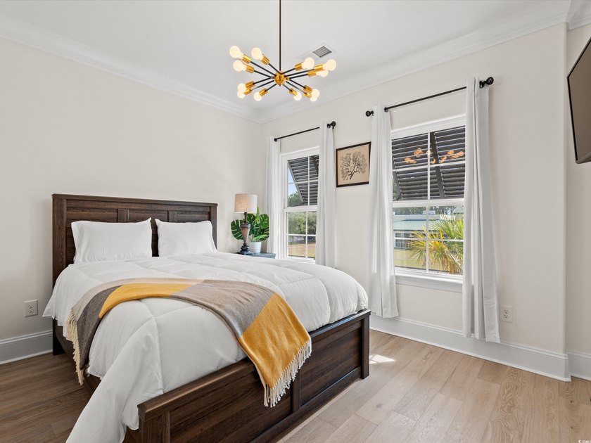 Located in the gated Ocean Villas at 67th community, home to - photo 20