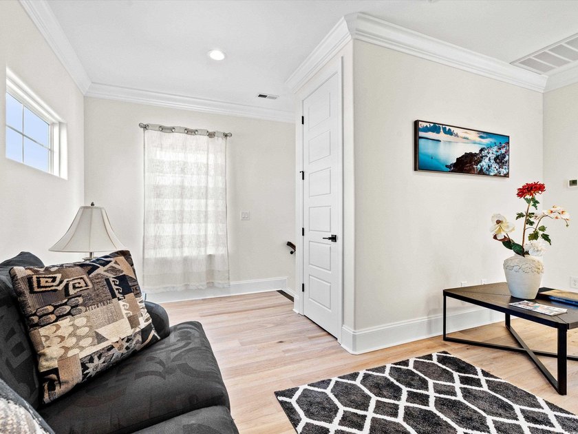 Located in the gated Ocean Villas at 67th community, home to - photo 25