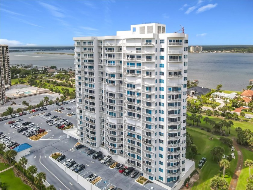 Welcome to your exclusive oasis at 2 Oceans West Blvd #300 in - photo 10