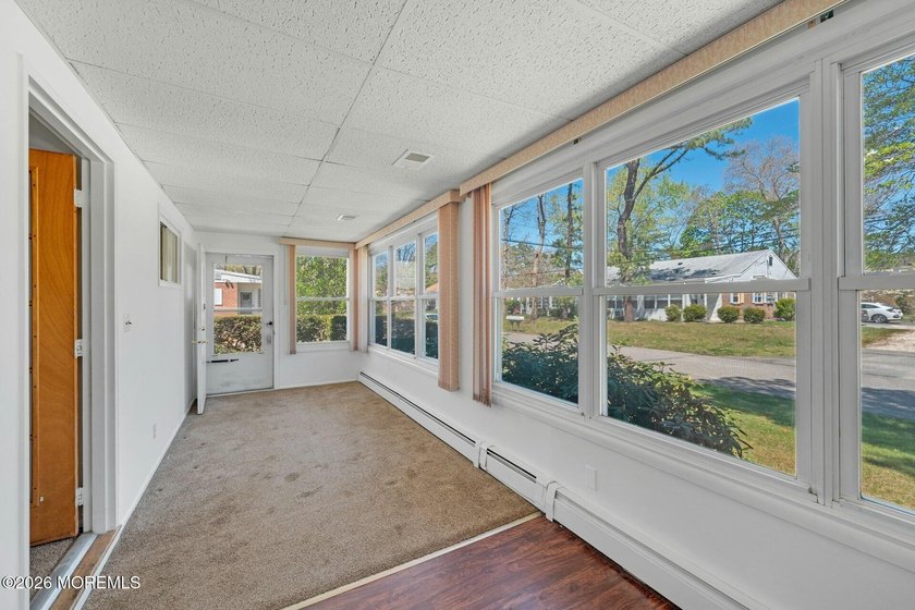 Bright and inviting, this two-bedroom, one-bath home in Cedar - photo 6