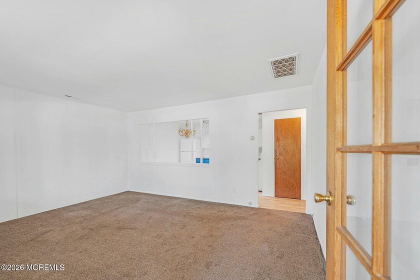 Bright and inviting, this two-bedroom, one-bath home in Cedar - photo 9