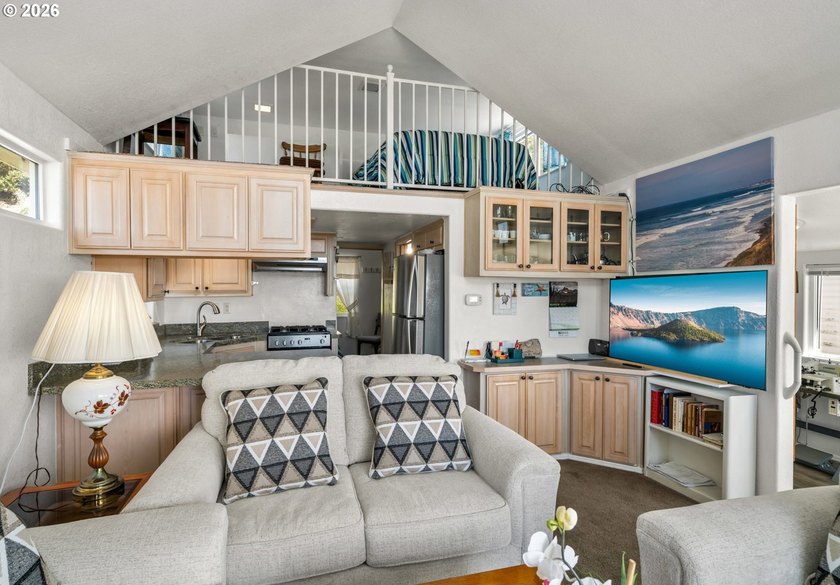 This tiny home may be compact in size, but don't let that fool - photo 6