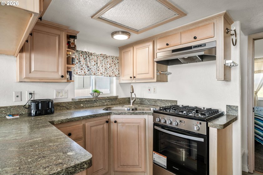 This tiny home may be compact in size, but don't let that fool - photo 7