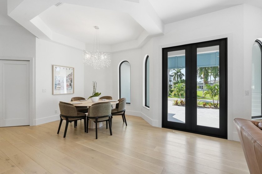 Exceptional Marco Island waterfront living with direct Gulf - photo 14