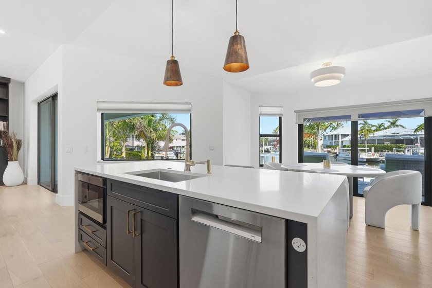 Exceptional Marco Island waterfront living with direct Gulf - photo 18