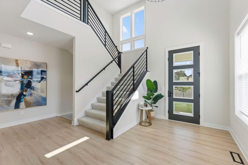 Welcome to this exceptional home in the highly sought-after - photo 5