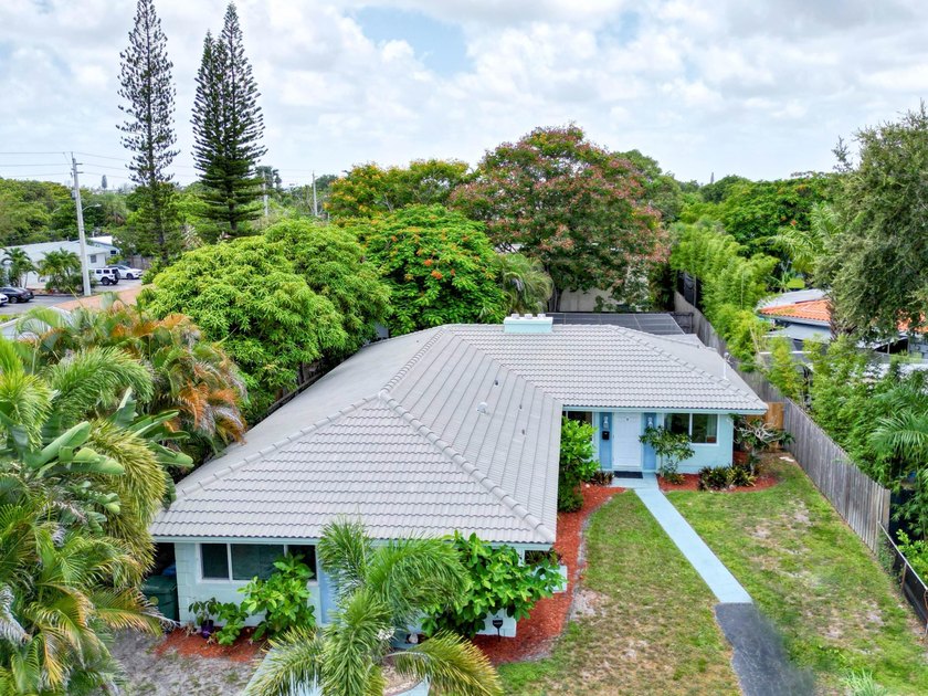THE HOTTEST DUPLEX OPPORTUNITY IN OAKLAND PARK - WALK TO FUNKY - photo 3