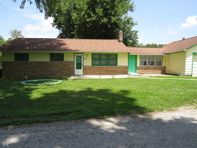 Enjoy peaceful country living in rural Jennings County! This 3BR - photo 2