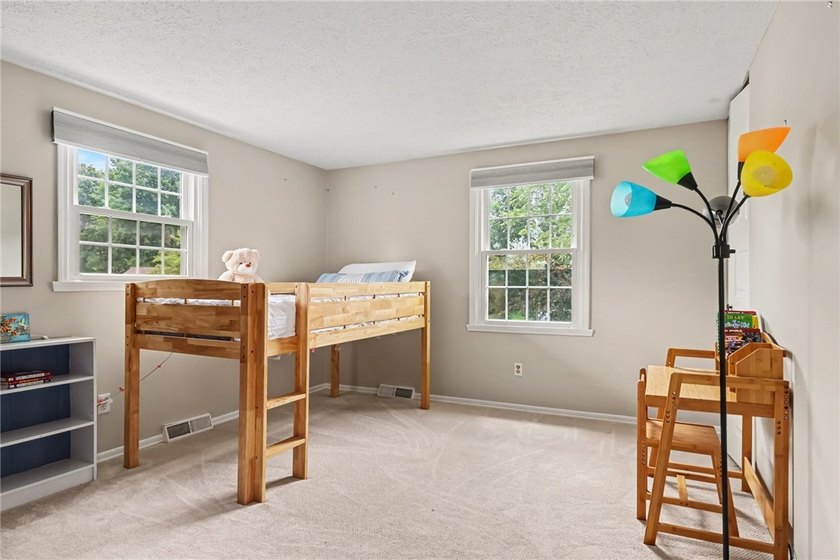 Welcome to 868 Independence Drive, a well maintained 4-bedroom - photo 20
