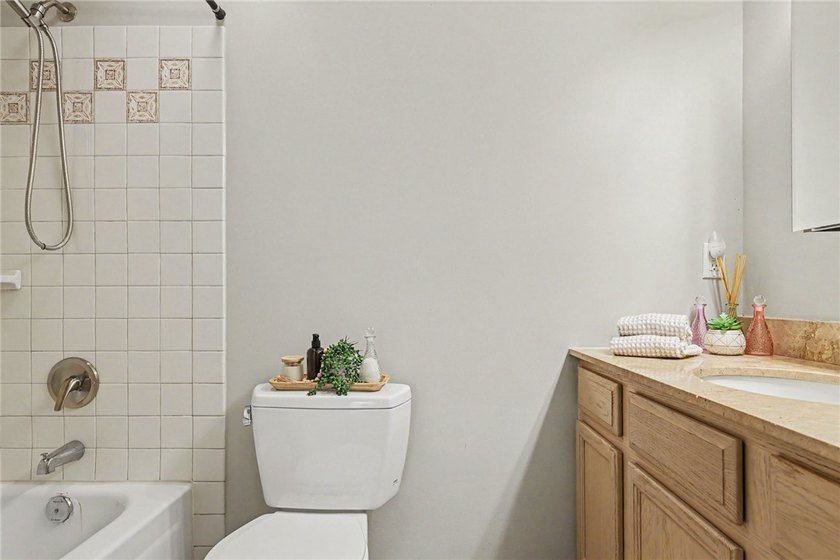 Welcome to 868 Independence Drive, a well maintained 4-bedroom - photo 23