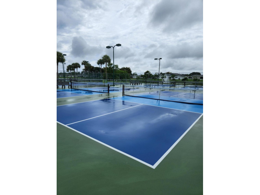 Welcome to the Cypress Lakes Active 55+ community, where you can - photo 16