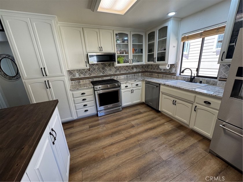 2529 Captains Walk - photo 13