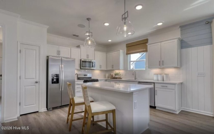 Welcome to Solserra - Pulte's Newest Master-Planned Community! - photo 11