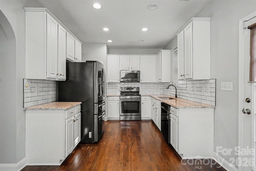 Welcome to this beautiful home in the highly sought-after - photo 20