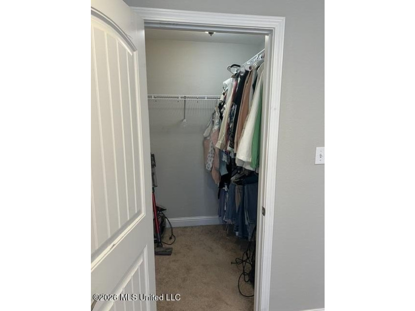 Well maintained home close to Greyhound Stadium and Downtown! On - photo 20