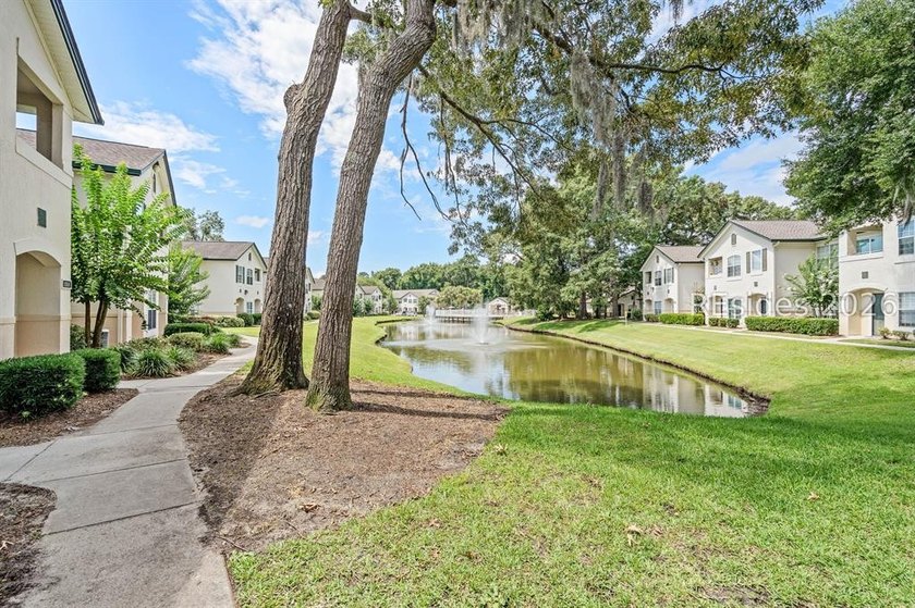Enjoy carefree living in this beautifully updated first-floor - photo 38