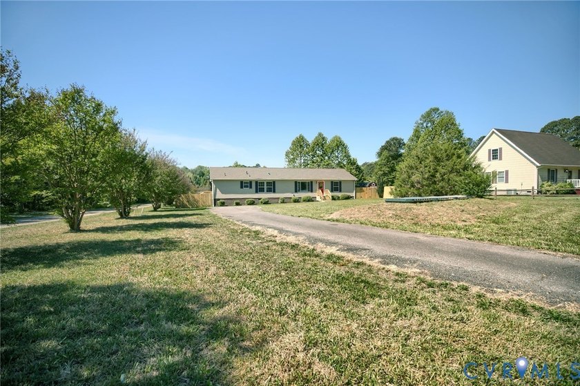 Welcome to 9424 Marlfied Road, featuring a gorgeous - photo 2