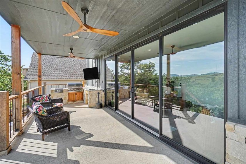 Nestled in the foothills of the Wichita Mountains, this - photo 43