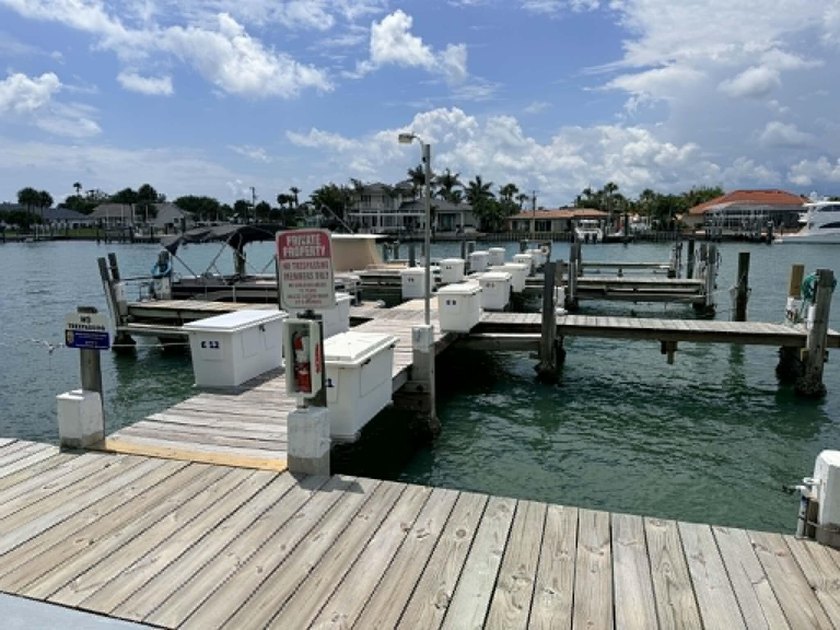 This beautifully updated 2 bedroom, 1 bath condo offers the - photo 46