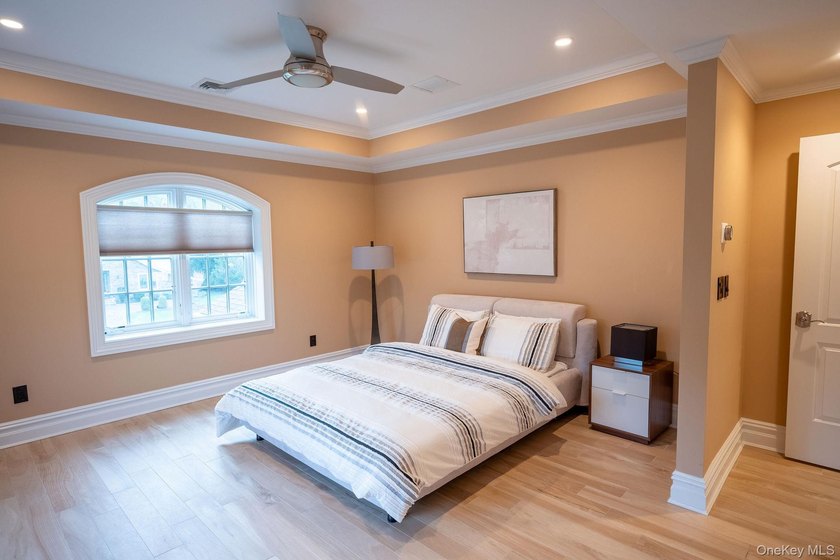 Gorgeous Colonial Style Home Nestled In A Secure And Exclusive - photo 33