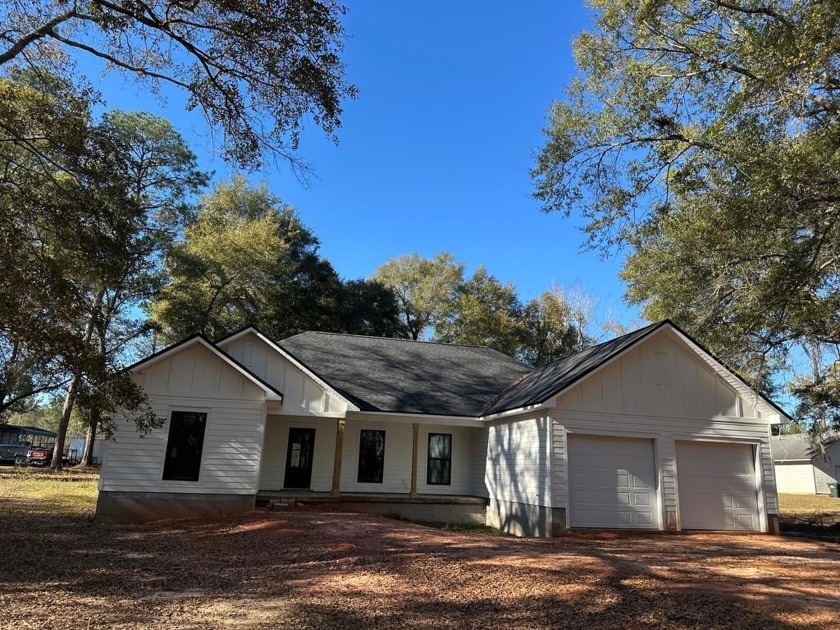 284 River Oaks, Bainbridge, GA 39817, 5079229