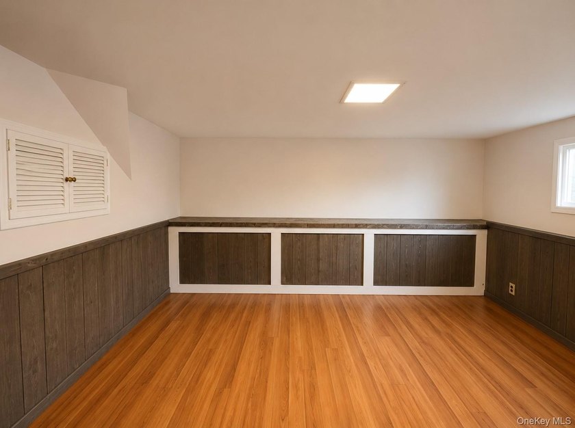 Welcome to this charming home located on a quiet cul-de-sac! - photo 15