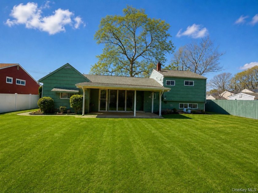 Welcome to this charming home located on a quiet cul-de-sac! - photo 26