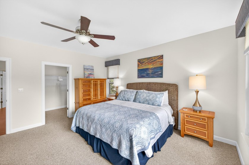 Beautifully updated and offered fully furnished, this spacious - photo 28