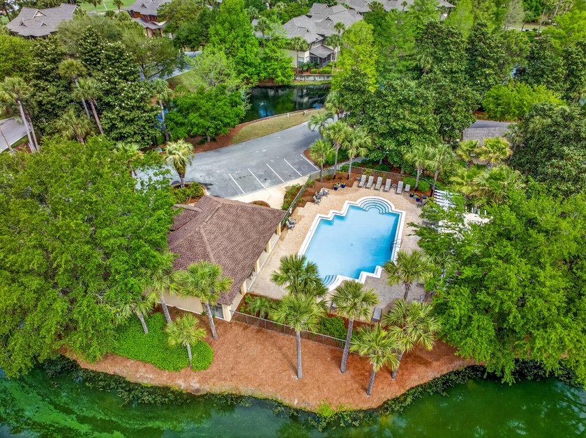 Beautifully updated and offered fully furnished, this spacious - photo 48