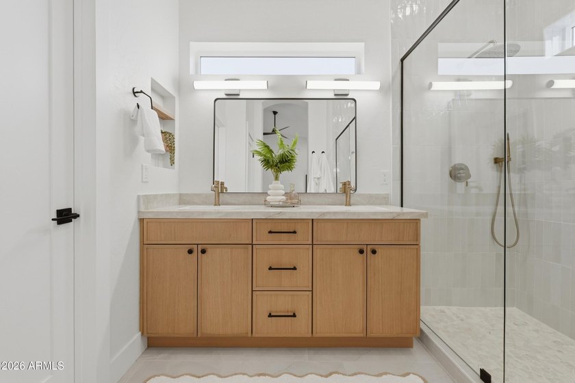 Fully remodeled luxury home in Las Sendas featuring designer - photo 21