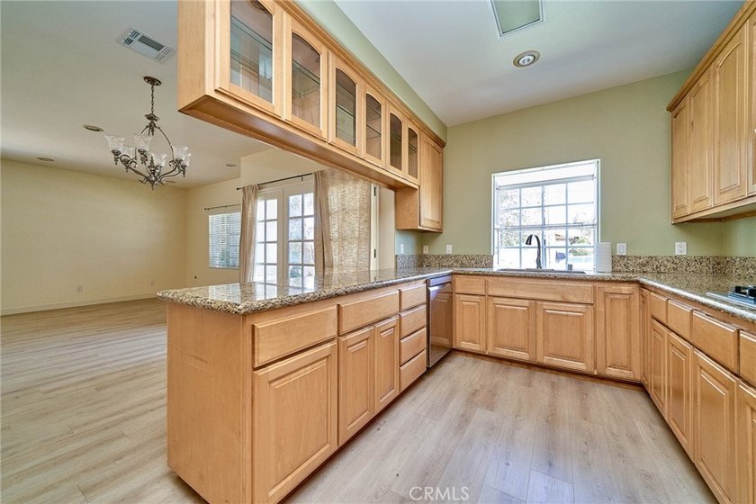 Welcome to this newer construction freestanding townhome in the - photo 8
