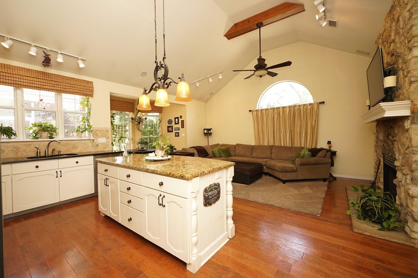 Lovely four-bedroom home situated on a spacious lot in the - photo 22