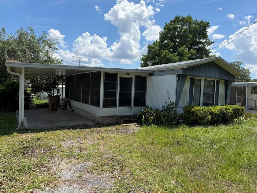 -Investor or Handyman special waterfront opportunity on the - photo 4