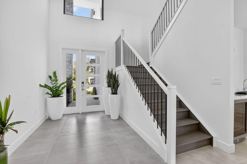 Brand New Home 5/5 upgraded in Lotus Edge. Don't wait to build - photo 4