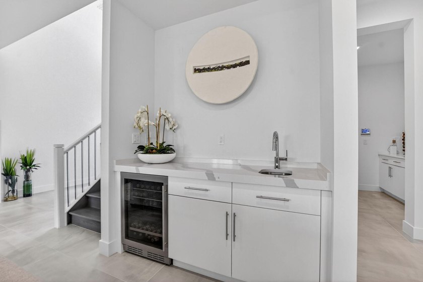 Brand New Home 5/5 upgraded in Lotus Edge. Don't wait to build - photo 8