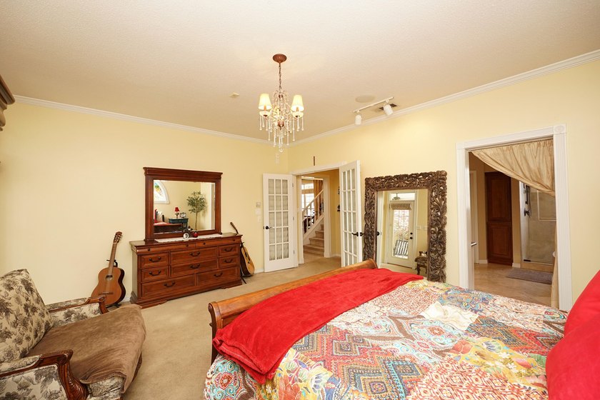 Lovely four-bedroom home situated on a spacious lot in the - photo 33