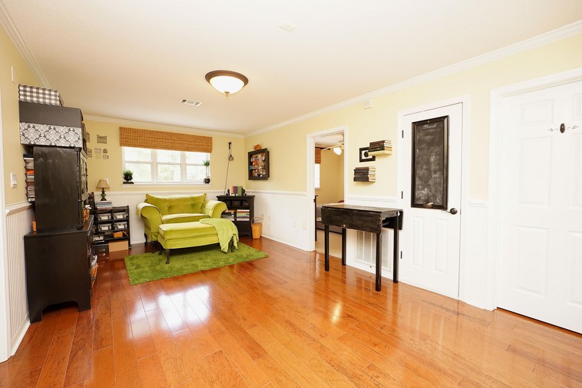 Lovely four-bedroom home situated on a spacious lot in the - photo 39