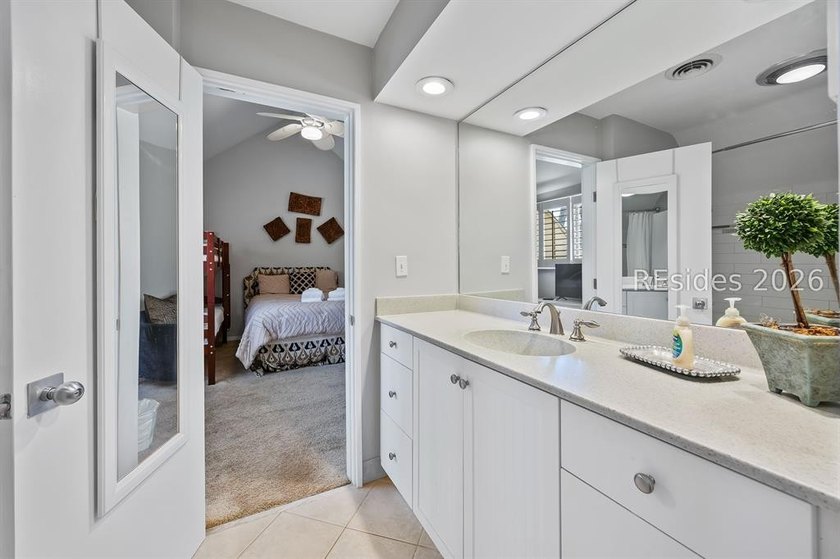 Opportunity is Calling!!! Beach Oriented Large (1,988 sq/ft) 3 - photo 36