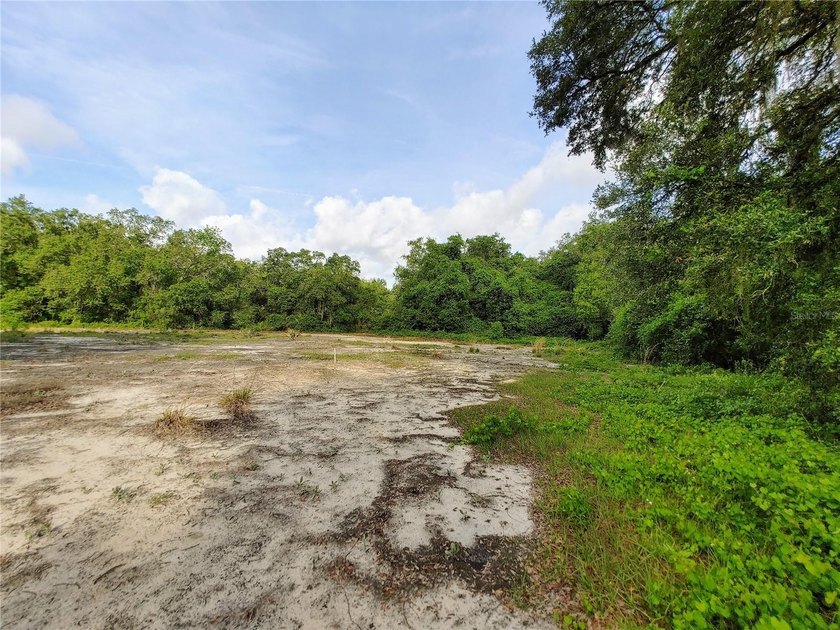 Under contract-accepting backup offers. Fantastic Residential - photo 8