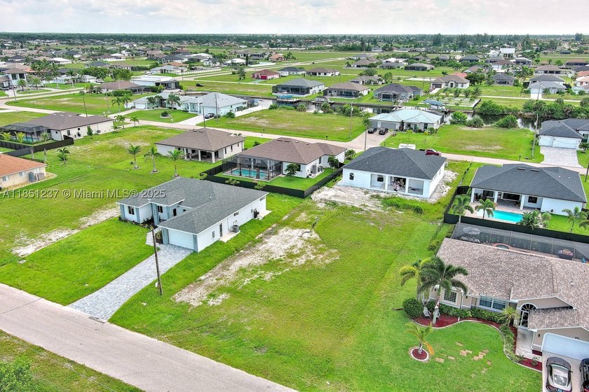 Exclusively presented by Sunland Real Estate: Build your dream - photo 13