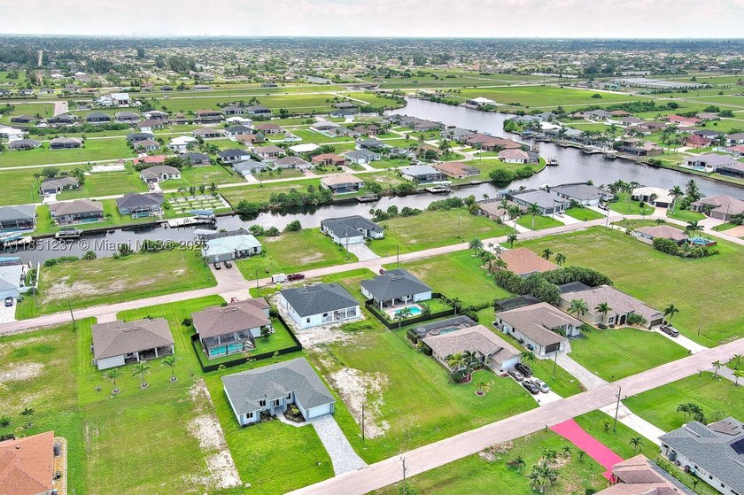 Exclusively presented by Sunland Real Estate: Build your dream - photo 19