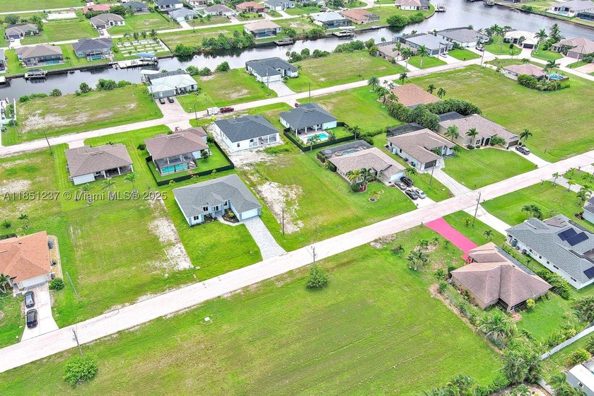 Exclusively presented by Sunland Real Estate: Build your dream - photo 20