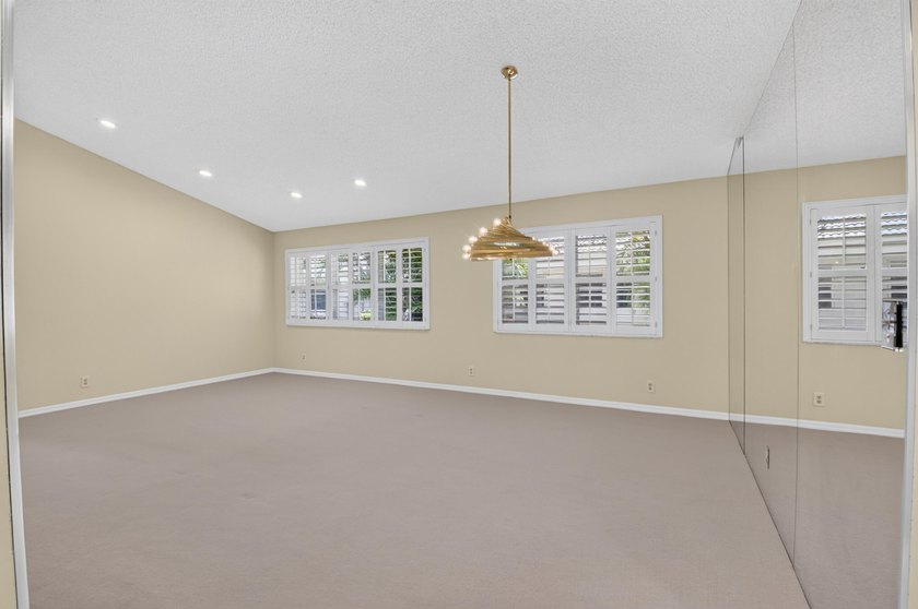 BEAUTIFUL CORNER VILLA WITH GARAGE AND PRIVATE GARDEN VIEWS - photo 17