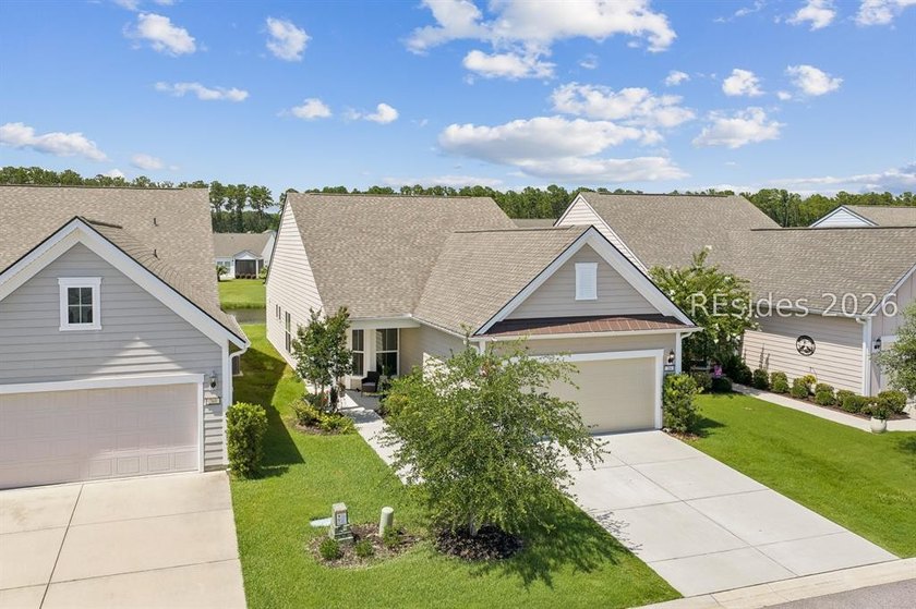 Wonderful Taft Street model on a lagoon with Walk up Attic! - photo 46
