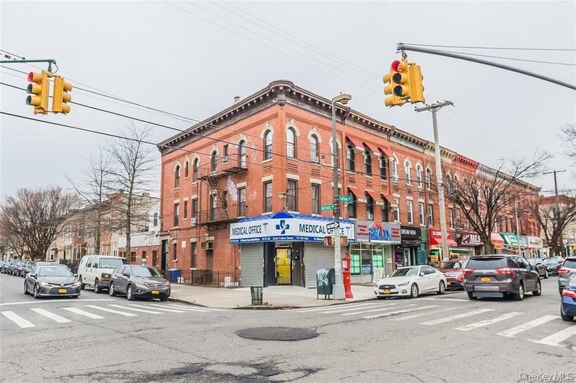 Welcome to 3440 Fulton Street, a beautiful corner property - photo 2